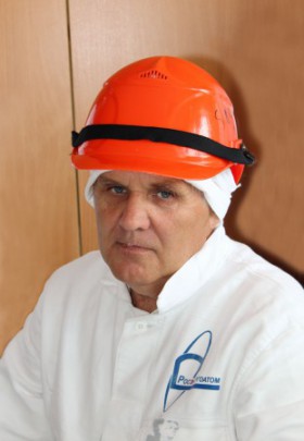 В коллективе цеха Сергей Анатольевич пользуется заслуженным уважением. За свои трудовые заслуги он неоднократно поощрялся и руководством станции.