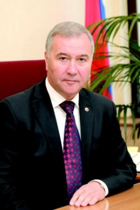 Удостоен награды ВАО АЭС 2013 года за заслуги в атомной энергетике.